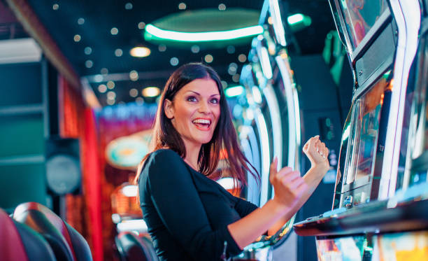 Evolution Gaming blackjack table interface showing hand value, dealer card, and betting options
